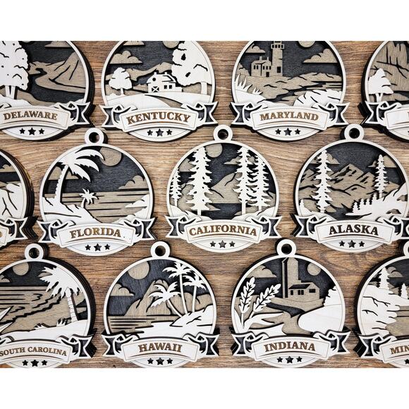 Discover AMERICA State Ornaments Wooden USA State Pride Christmas Gift - Picture 7 of 7